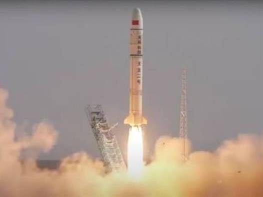 Çin, CERES-1 roketiyle denizden 1 uydu fırlattı