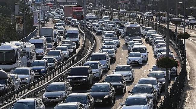 34 milyon sürücüyü ilgilendiriyor: Sigorta primleri yeniden belirlendi! Şehir şehir yeni trafik sigortası fiyatları