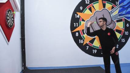 15 yaşındaki milli gururumuz dartta dünya şampiyonluğu yolunda