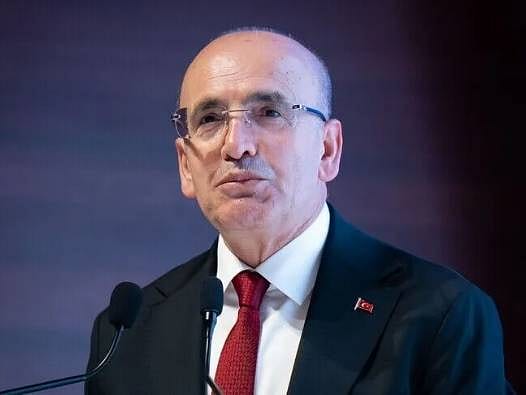 "Zorlu küresel koşullara rağmen sanayi üretimi büyüyor"