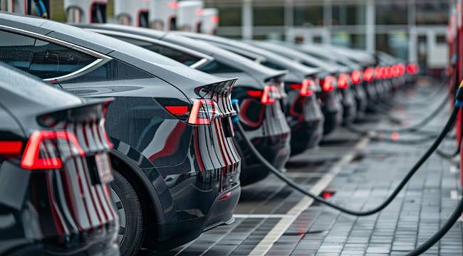 Avrupa'da elektrikli otomobil satışlarında rekor: Pazar payı yüzde 30'u aştı