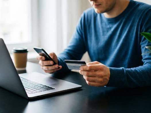 Yeni e-ticaret dolandırıcılığına dikkat: "Siparişinizde sorun var" mesajlarına kanmayın! Uzmanlar uyardı