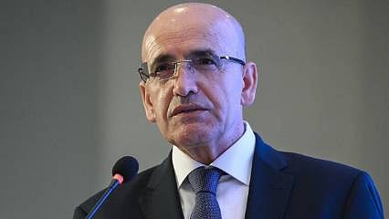 "Dezenflasyon programına bağlılığımız tam"