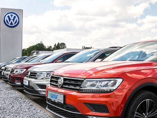 Dev otomobil üreticisinde direksiyon krizi: 2 milyondan fazla aracını servise çağırıyor