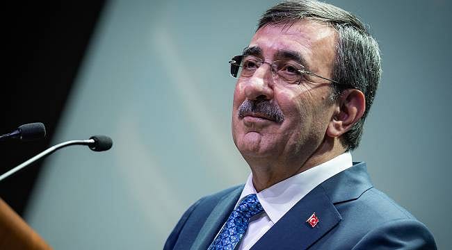 "Enflasyonu yeniden tek haneli seviyelere indirmeyi hedefliyoruz"