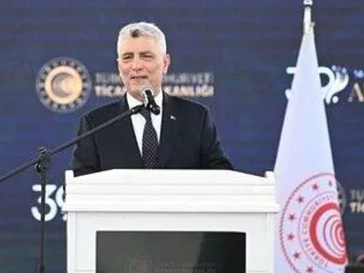 "Türkiye ekonomik gelişme hızıyla rol model olarak takip edilen bir ülke konumuna yükseldi"