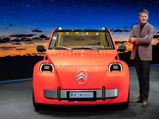 Stellantis geleceğin mobilitesini 6 marka ile Paris’e taşıdı
