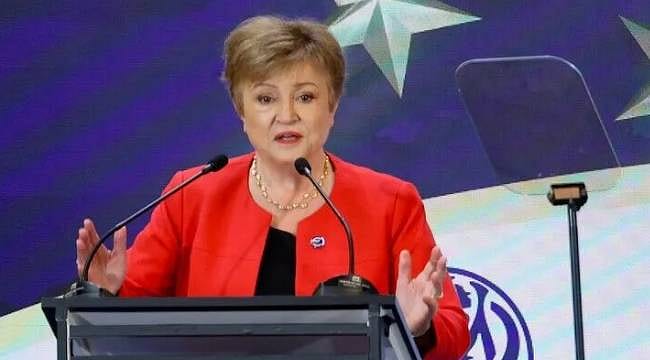 "Küresel ekonomi büyük bir belirsizlik döneminden geçiyor"
