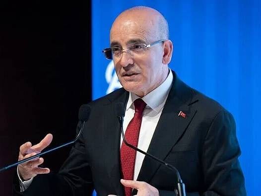 "Aldığımız tedbirlerle hizmet enflasyonunda katılık azalıyor"