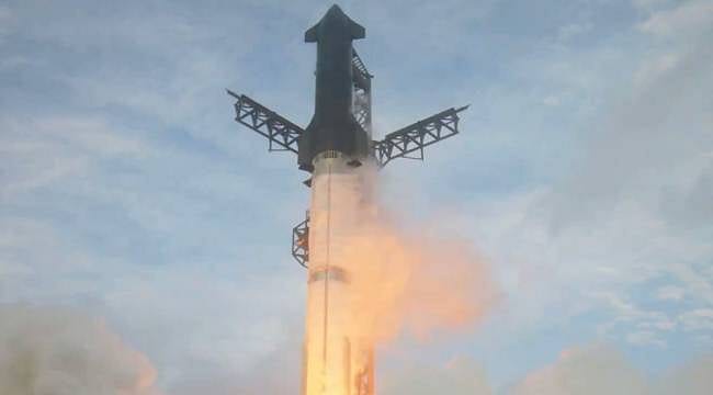 SpaceX, Starship roketini 14. test uçuşu için fırlattı
