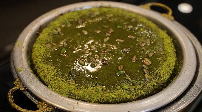 Adana bu tatlıyı konuşuyor: Yemek için şehir dışından bile gelen var