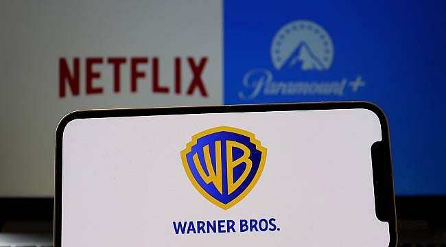Medya devlerinin savaşı: Paramount, Warner Bros.’u Netflix’in elinden almak için teklif yükseltti