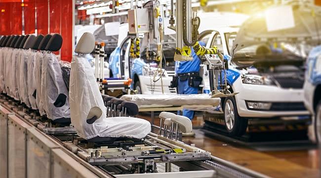 Otomotivde 8 aylık tablo belli oldu: Adetler düştü, ihracat geliri yükseldi