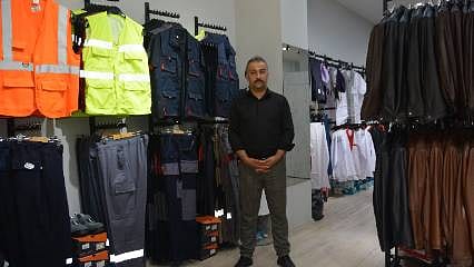 Acısını girişimciliğe dönüştürdü: 11 yaşında babasını kaybedince, okulu bıraktı! Şimdi onlarca kişiye istihdam sağlıyor