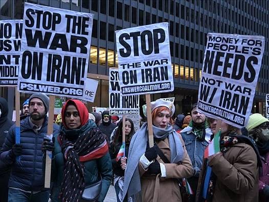 ABD’lilerin yüzde 56’sı İran’a yönelik saldırılara karşı