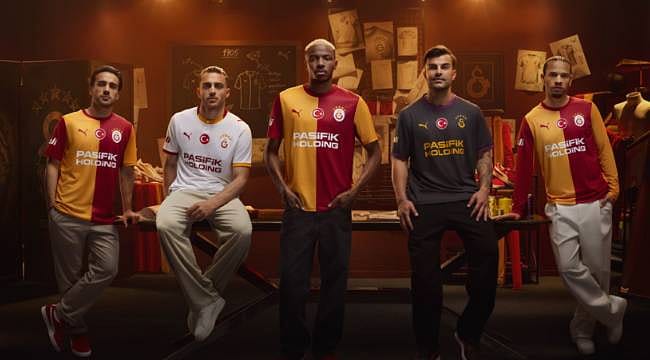 Galatasaray Futbol Takımı'nın yeni sezon formaları tanıtıldı