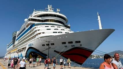Bodrum'a 3 gemiyle 2 bin 761 turist geldi