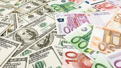Fed beklentileri ve enerji endişeleri Euro'yu vurdu: Euro/Dolar son 3 ayın en düşüğünde