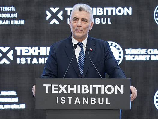 "Türkiye etraftaki ateş çemberi içinde tam bir istikrar abidesi olarak parlıyor"