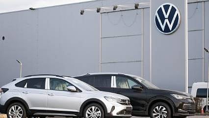 Volkswagen’de yüzyılın krizi kapıda: 4 fabrika kapatma ve 100 bin işten çıkarma iddiası! 9 Temmuz’da kritik zirve