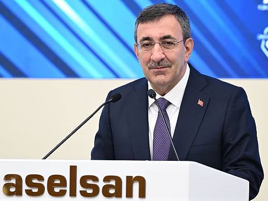 "Gerçek bağımsızlık, bilgi ve teknoloji üretiminden geçiyor"