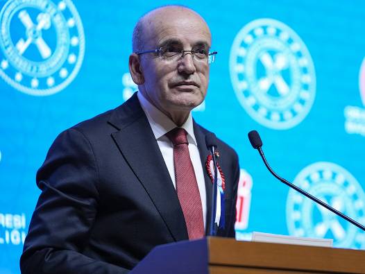 "Dolaylı vergilerin payını yüzde 66'dan 62'ye indirdik"