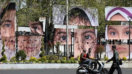 Unutulmayan masumiyet: Saldırıda hayatını kaybeden çocuklar bu sergide anılıyor