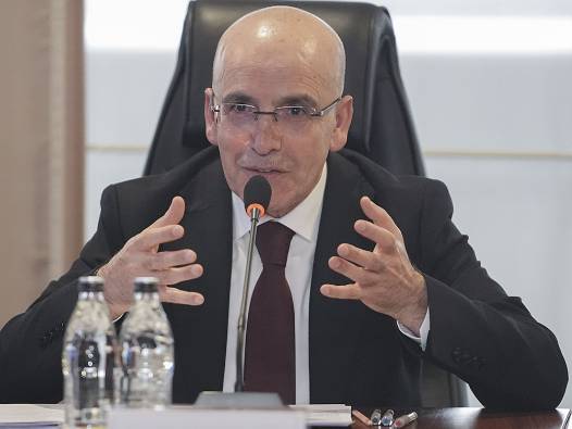 "AB'ye tam üyelik stratejik hedefimiz olmaya devam ediyor"