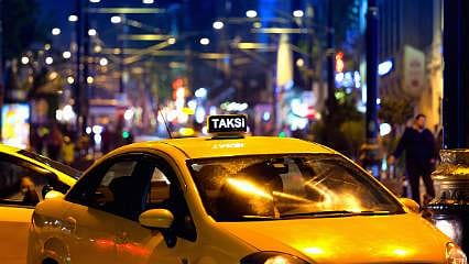 Taksi sektöründe "Korsan" çıkmazı: Geleneksel yöntemler yetmiyor, radikal değişim şart