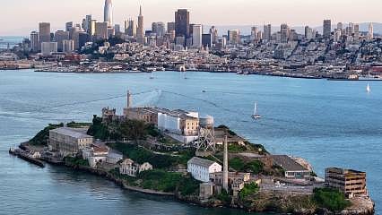 Trump’ın Alcatraz planı: 152 milyon dolarlık bütçe, maksimum güvenlik! Ada havadan görüntülendi