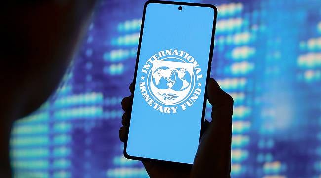IMF: Yaşam maliyeti krizleri reel ücretleri düşürüyor, enflasyon beklentisini yükseltiyor