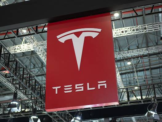 Tesla'nın kârı son çeyrekte geriledi