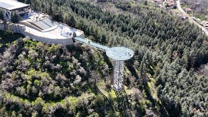 Isparta'nın cam seyir terası ilgi odağı: 1 milyon ziyaretçi barajı aşıldı