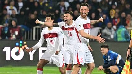 Türkiye 24 yıl aradan sonra Dünya Kupası'nda