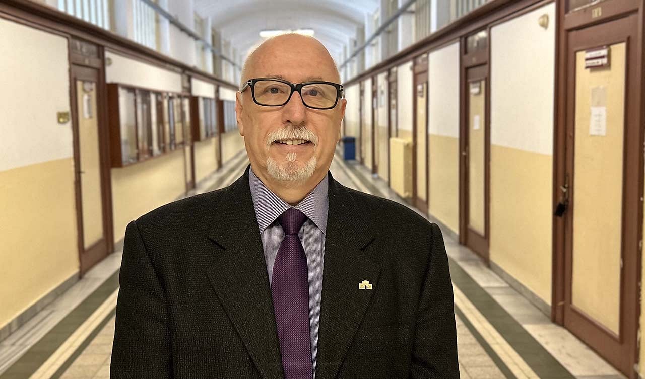 Basılı kitap yok olmadı, dijitalle zenginleşti: Yapay zeka kütüphaneleri nasıl dönüştürüyor?-1