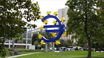 Euro Bölgesi’nde faiz düşüşüne rağmen şirket kredileri ivme kazanmadı