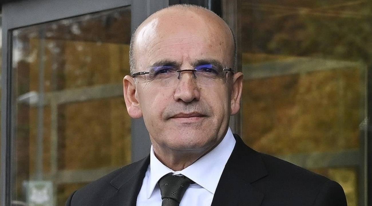 Bakan Mehmet Şimşek, üçüncü çeyreğe ilişkin büyüme rakamlarını değerlendirdi