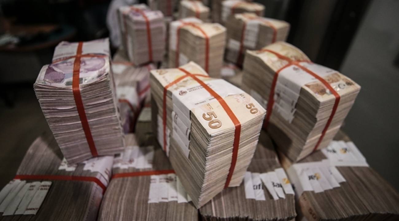 Bankacılık sektörünün mevduatı azaldı