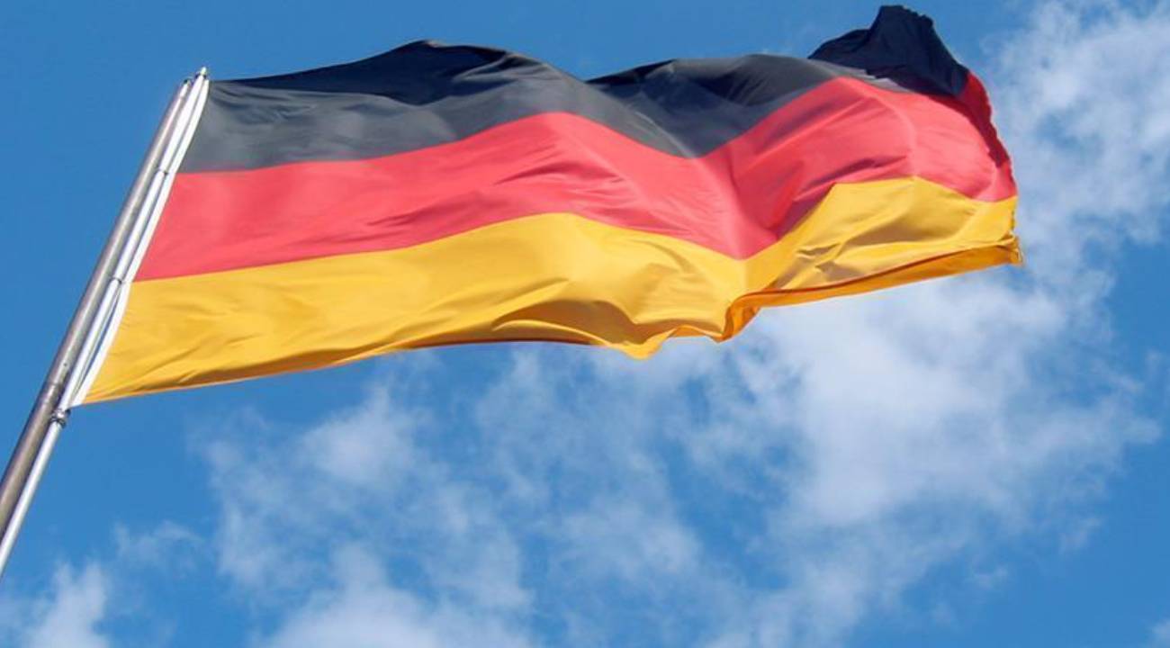 Almanya’da yatırımcı güveni kasımda beklentilerin aksine düştü