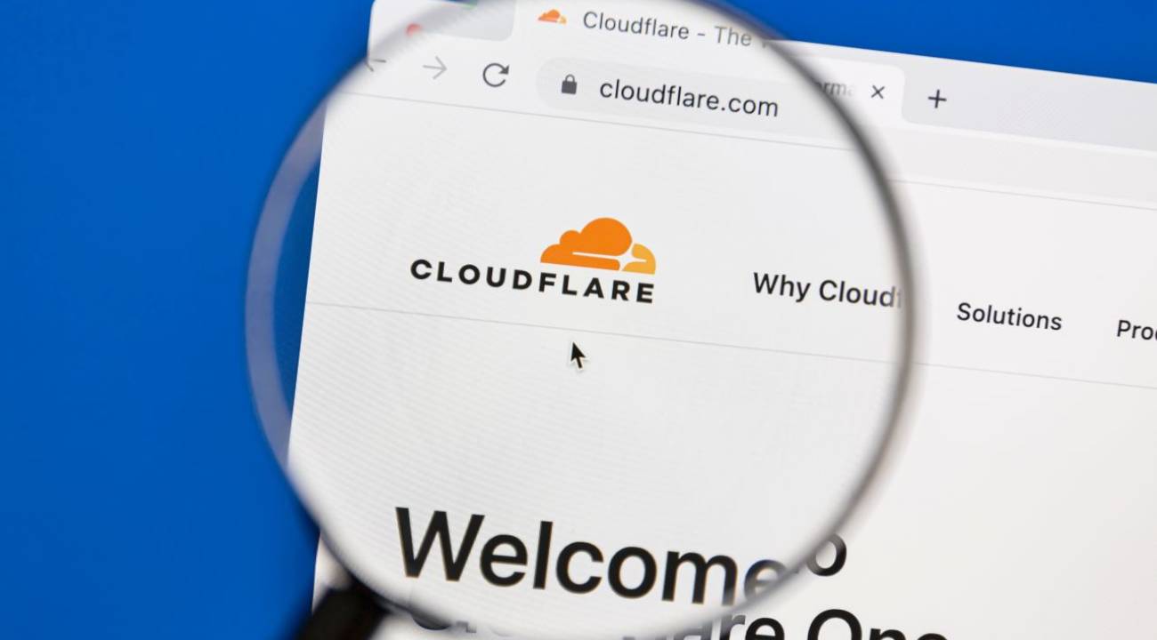 Ünlü şirket dün interneti felç eden olayı anlattı, özür diledi