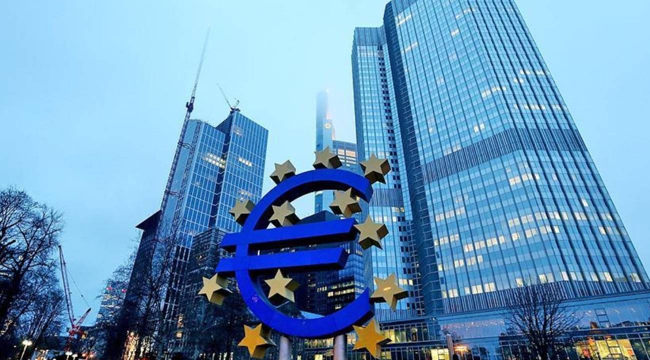 Euro Bölgesi’nde kamu borcu ikinci çeyrekte yükseliş gösterdi