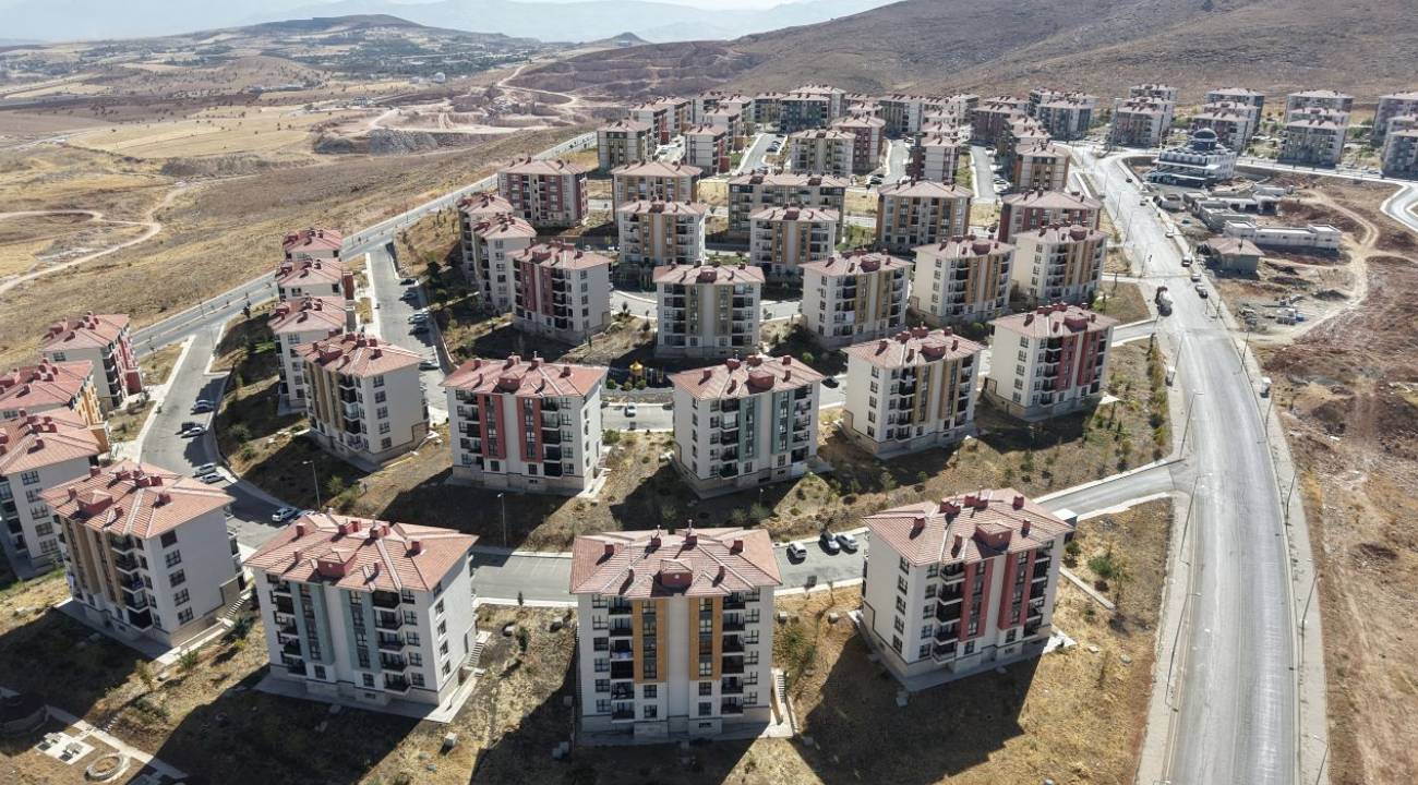 500 bin sosyal konut projesinde Antalya detayları belli oldu! İşte ilçelere göre dağılım