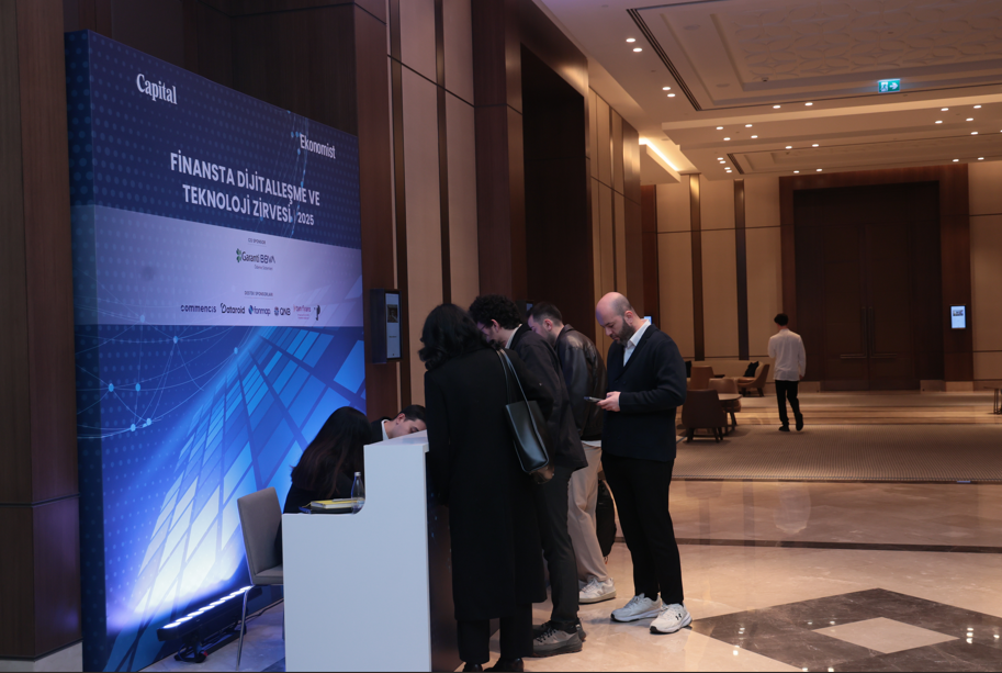 Dijital finansın  liderleri buluştu-1