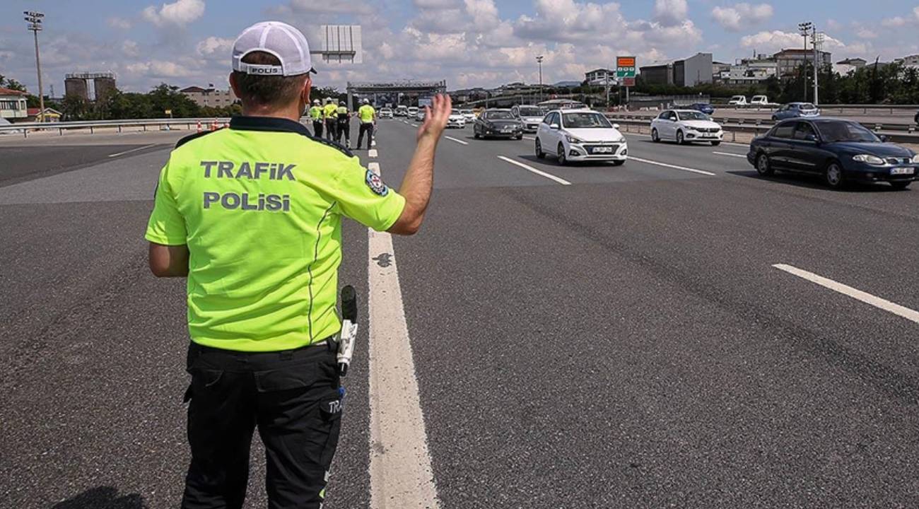 Cumhuriyet Bayramı kutlamaları nedeniyle bazı yollar trafiğe kapatılacak
