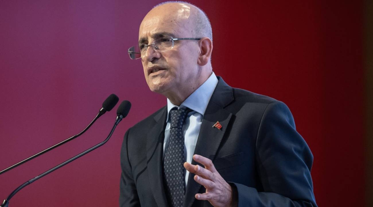 Bakan Şimşek, Türkiye'nin kredi risk primindeki düşüşü yorumladı