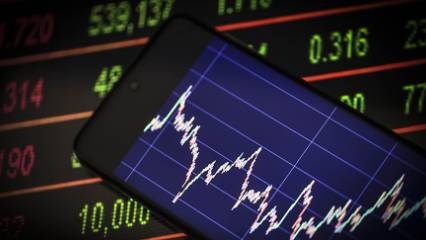 Küresel piyasalarda yön arayışı sürüyor