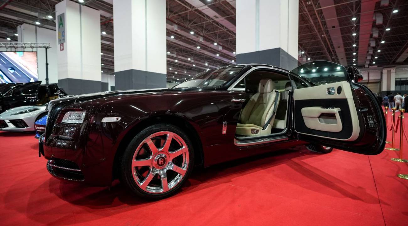 Hibrit araç, otomobil, motosiklet... İzmir'de Motorlu Araçlar Fuarı başladı