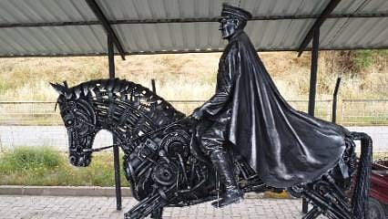 Atıl metallerden anlamlı eser: Atatürk heykeli 100. Gazi Koşusu'nda sergilenecek