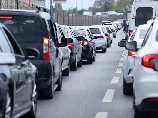 Yabancı plakalı araçlara yeni dönem: Borcu ödemeden yurt dışına çıkış yok
