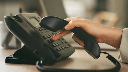 Sabit ve ankesörlü telefonlar tarihe mi karışıyor? Son 5 yılda büyük düşüş